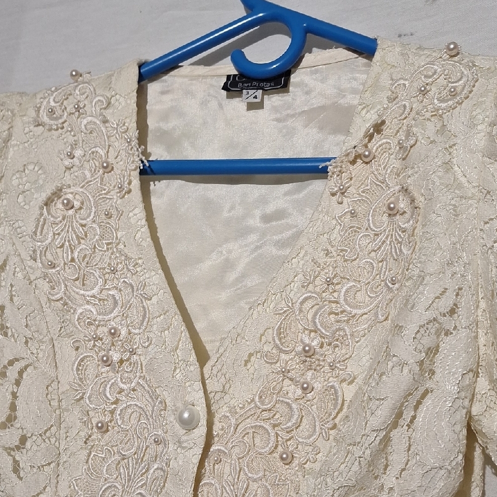 Vintage Cream Embroidered Beaded Whimsygoth Crop Top, Sz 2, NWOT - Picture 3 of 16